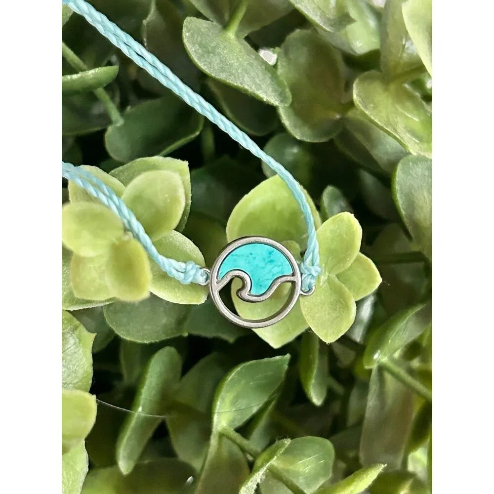 Pura Vida‎ Blue Turquoise Wave Charm Bracelet